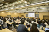 「東洋大学大学院発、“かけるだけでイネ・コムギの栄養価を高める”世界初技術を開発　～修了生・赤羽根健生氏の講演会開催ならびに東洋大学 理事長賞を授与～」の画像1