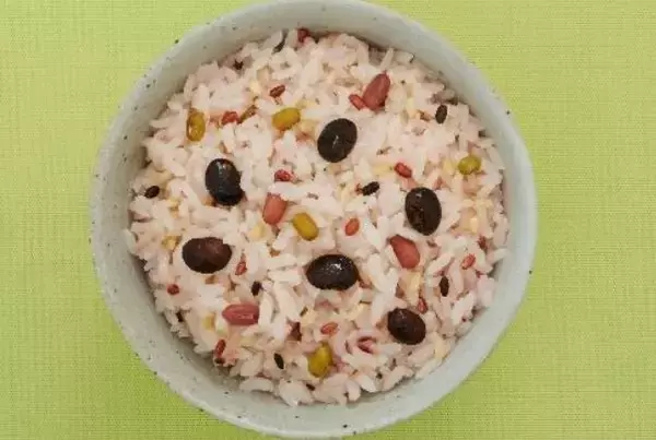 「大さじ1杯で気軽に“ゆる薬膳”　毎日のご飯で自分を労わる『薬膳雑穀涼やかブレンド』を９月1日（火）新発売」の画像