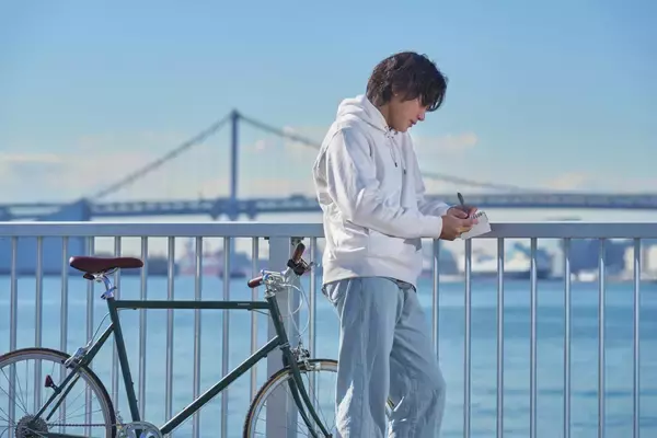 「『JETSTREAM Lite touch ink（ジェットストリーム ライトタッチインク）』搭載モデル2024年3月18日（月）より順次店頭展開開始」の画像