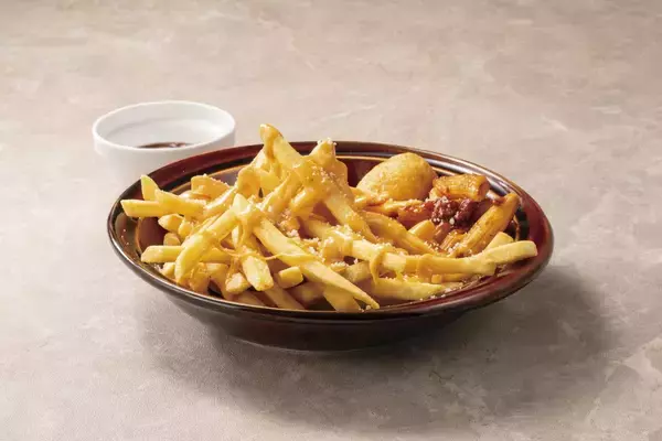 「低温調理で仕立てたローストポークやスープ仕立てのスパゲッティなどデニーズのメニューを大幅リニューアル2025年6月18日（水）」の画像