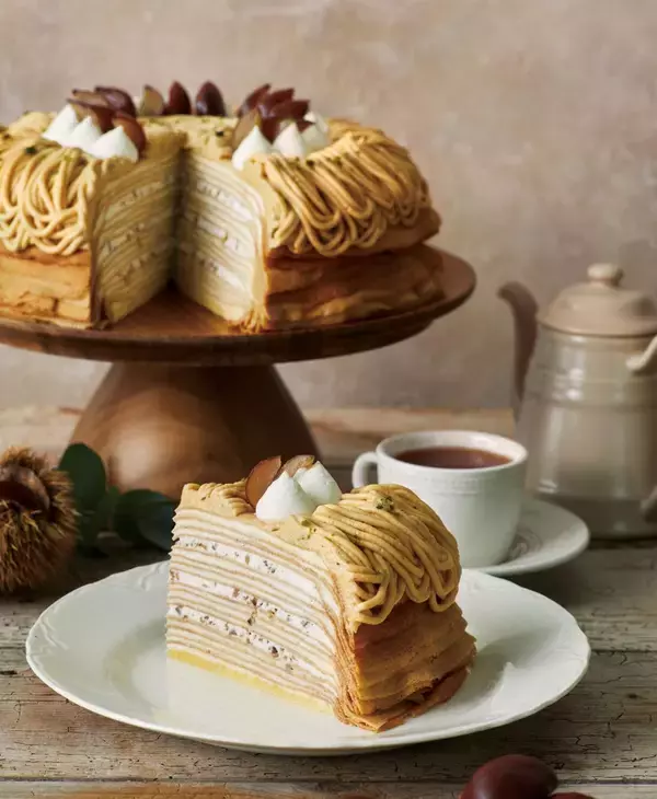 「【Afternoon Tea LOVE&TABLE】"シャインマスカット" や “渋皮栗” など、秋のミルクレープ3種を発売！マロン×ピスタチオの新作クレープセットも」の画像