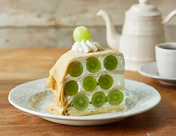 「【Afternoon Tea LOVE&TABLE】"シャインマスカット" や “渋皮栗” など、秋のミルクレープ3種を発売！マロン×ピスタチオの新作クレープセットも」の画像