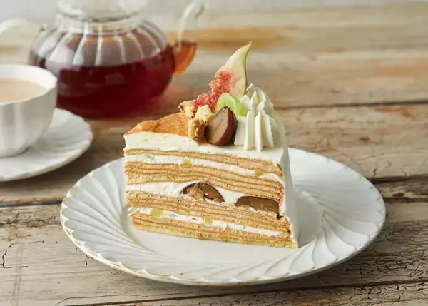 「【Afternoon Tea LOVE&TABLE】"シャインマスカット" や “渋皮栗” など、秋のミルクレープ3種を発売！マロン×ピスタチオの新作クレープセットも」の画像