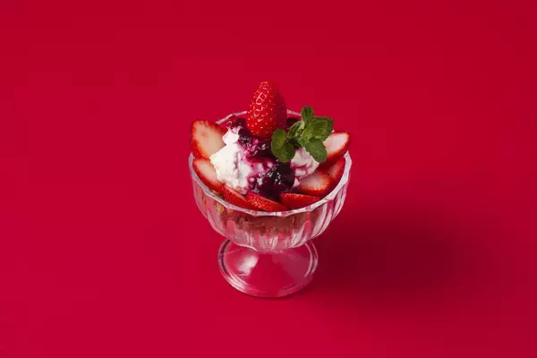 「【東京ミッドタウン】旬のいちごを贅沢に堪能！いちごをふんだんに使用したスイーツが集結」の画像