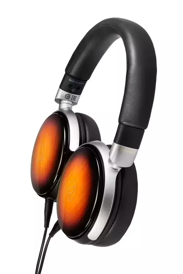 「国内名門ギターメーカー・フジゲン社による職人技が光るウッドヘッドホンを数量限定で発売」の画像