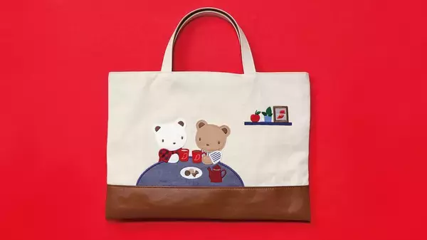 「ファミリアチェックとクマちゃんをあしらったオリジナルデザインの「ネスカフェ ふわラテ」が数量限定で登場、2026年3月1日（日）新発売」の画像