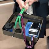 「パーサー発案グッズ企画第２弾！初めて新幹線パーサーのスカーフ柄を採用 マルチストラップを５月１日（金）より新発売！」の画像6