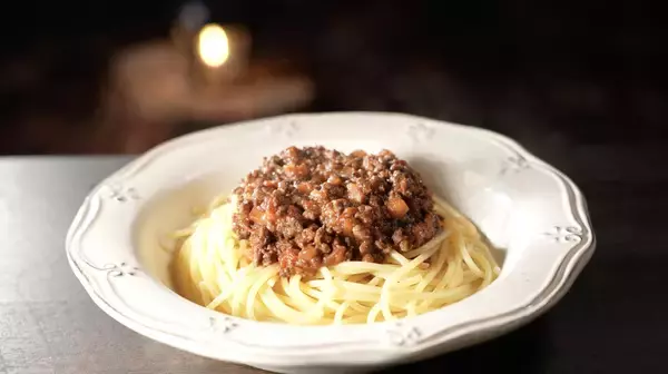 「速水もこみち【頂！キッチン】かわいい！フルーツソースの鹿肉のポワレ」の画像