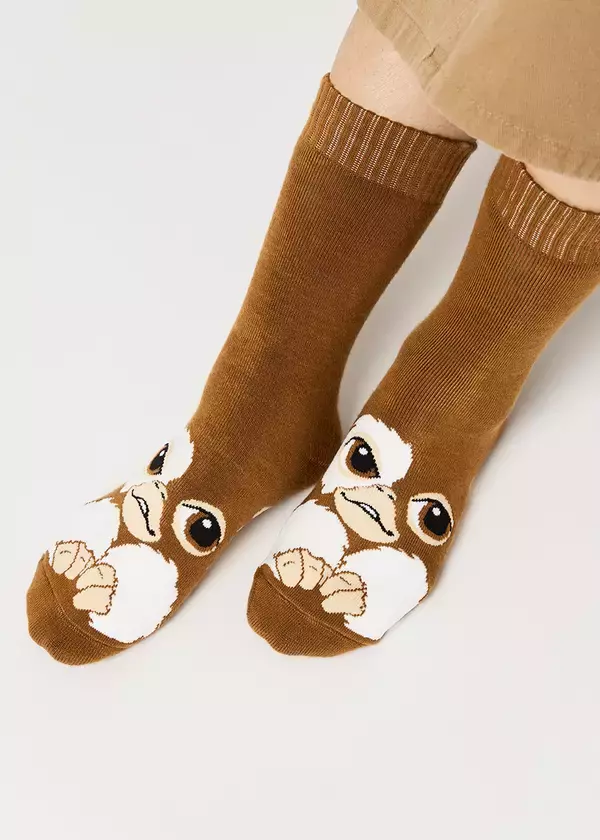 「映画『グレムリン』との最新コラボレーションアイテムがこのホリデーシーズンに登場！アパレルから雑貨まで全19アイテムを2025年12月23日に発売」の画像