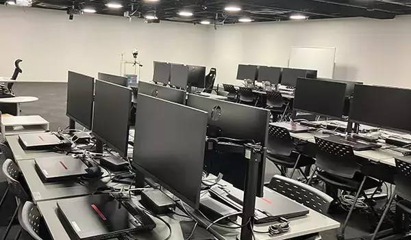 「東和エンジニアリングの常駐運用支援が立命館大学 大阪いばらきキャンパス移転の成功をサポート」の画像