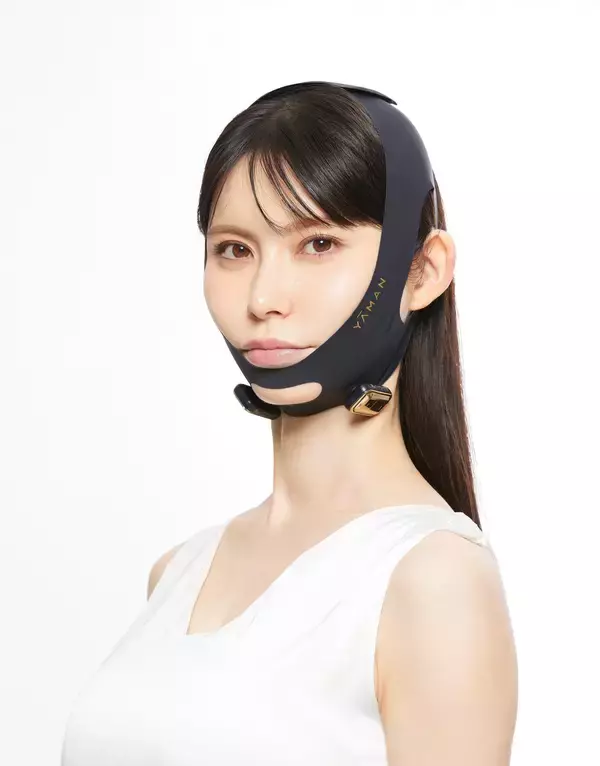 「あご下を引き上げて鍛える*¹『フェイスラインリフトアップバンド』が新登場」の画像