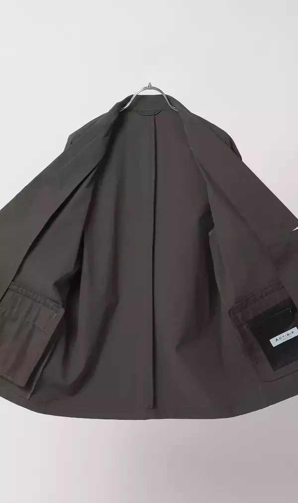 「洋服の青山『初』、夏の新たな正装として「ハーフパンツ」を提案！スーツのプロが企画したビジネスでも安心なデザイン」の画像