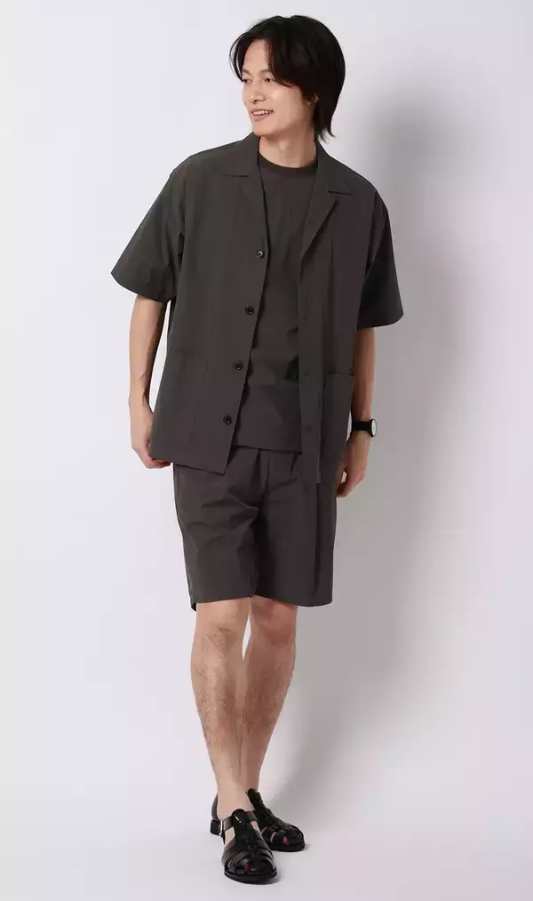 「洋服の青山『初』、夏の新たな正装として「ハーフパンツ」を提案！スーツのプロが企画したビジネスでも安心なデザイン」の画像
