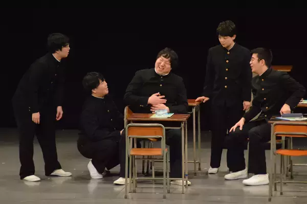 「ロングコートダディ・セルライトスパ・ニッポンの社長・蛙亭がお送りする関西発コント番組「コント・デ・ンガナ」の集大成を飾る『コント・デ・ンガナおおきにライブ』が開催されました！」の画像