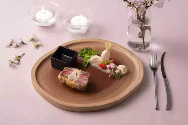 「【軽井沢マリオットホテル】春の軽井沢で、桜と信州の旬を楽しむ限定コース　ディナーコース「Prime Shinshu -Spring-」を発売」の画像