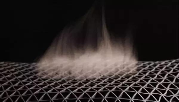 「マクアケ応援購入総額べビ－・キッズ用枕カテゴリで1位*を獲得した子ども専用まくら「子ヒツジのいらない枕 イブル」一般販売開始！寝苦しい夏の快眠対策にも」の画像