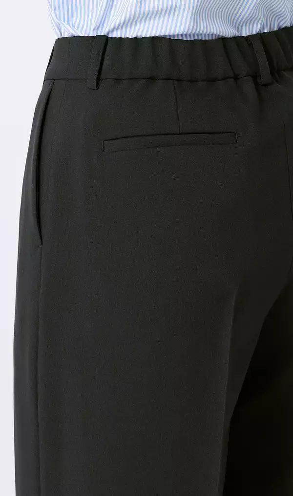 「「午前は式典、午後は仕事」を1着で完結！ビジネスにもオケージョン（式典）にも使える「ビジオケセットアップ」を発売」の画像