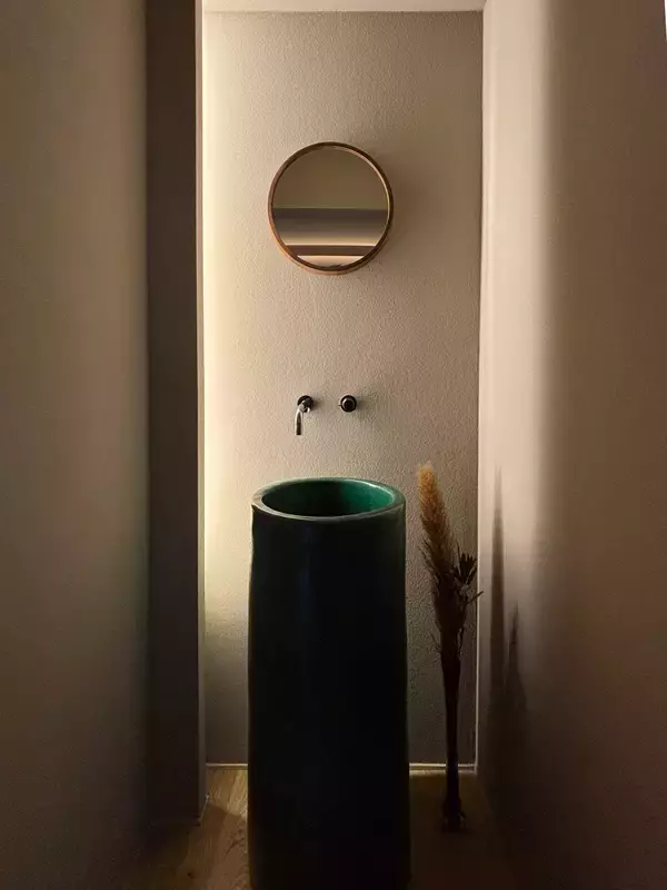 「LIXILの断熱リフォームを使用して地場工務店の匠が手掛けた断熱リノベの実例集『断熱リノベの匠』を展開」の画像