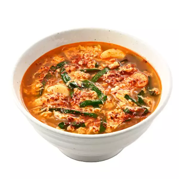 【京王百貨店 新宿店】元祖の味を受け継いだ「辛麺店」や行列必至のクリームパイ専門店「onomatopée(オノマトペ)」など九州のグルメ78店舗が大集結　「大九州展」を開催します