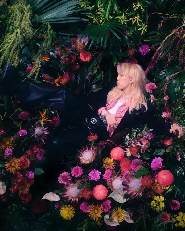 「glo™史上最もプレミアムな限定デバイス「glo™ Hilo Plus・McLaren Racingにインスパイアされた限定版」を3月3日に発売」の画像