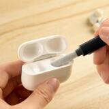 「イヤホン・スマホなどのすき間汚れに！ e angleより、お求めやすい価格で「マルチクリーニングペン」が登場」の画像5