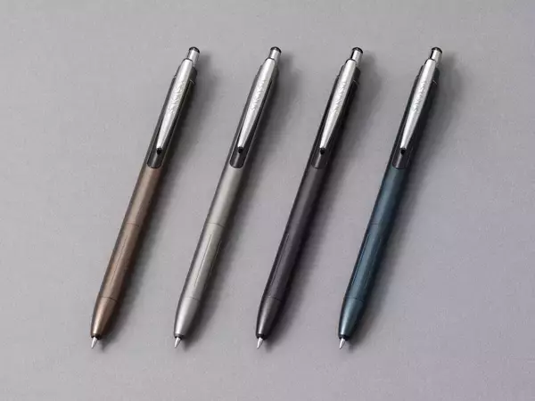 累計販売本数250万本超えのヒット商品、金属軸の「オトナのSARASA」にビジネスシーンの持ち物や服装に調和する新しいボディカラーが登場。ジェルボールペン「サラサグランド」新軸色　3月19日発売