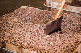 日本の低炭素発電を支えるカナダ産木質ペレット