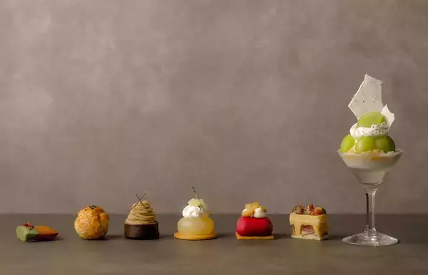 「琵琶湖マリオットホテル シャインマスカットと滋賀の実りを味わう秋色アフタヌーンティー「Autumn Afternoon Tea -秋色に染まる滋賀の恵み-」を発売」の画像