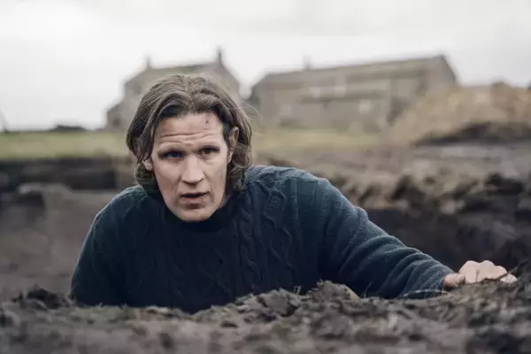 「マット・スミス主演の英国フォーク・ホラー『スターヴ・エイカー 召喚』予告映像が公開」の画像