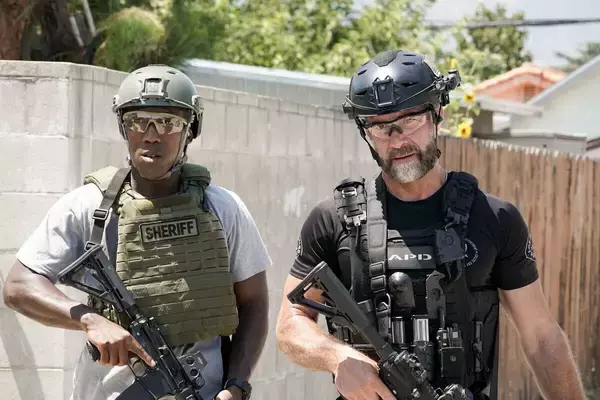 「海外ドラマを無料で見てプレゼント応募！「海外ドラマの日」キャンペーン」の画像