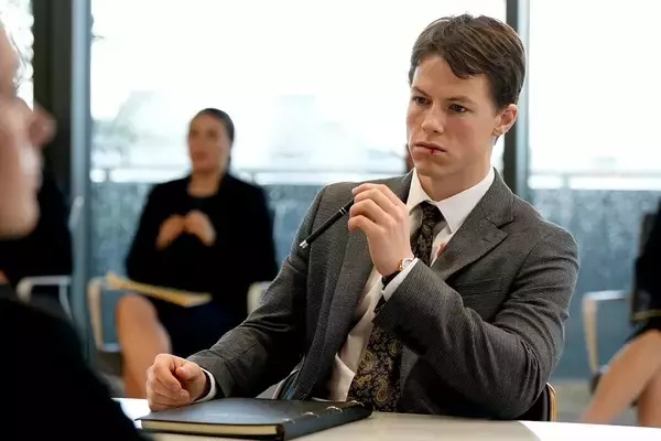 「マット・デイモン主演映画のドラマ版！『レインメーカー』がリリース決定」の画像