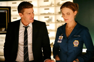 『BONES』デヴィッド・ボレアナズが伝説の私立探偵役に！注目のリブート版ドラマで主演に