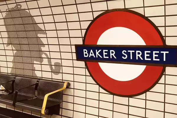 『アストリッドとラファエル』ローラ・ドヴェール主演『マドモアゼル・ホームズの捜査日記』シーズン2、独占日本初放送！