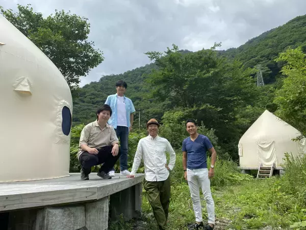 JR東日本のベンチャーキャピタル、無人駅活用でVILLAGE INCと業務提携