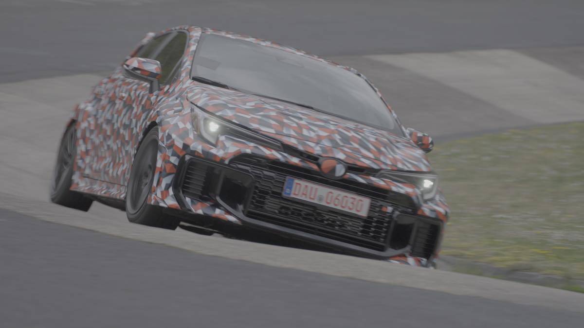 S耐とニュルで鍛えた史上最強 GRMNカローラ 世界初公開