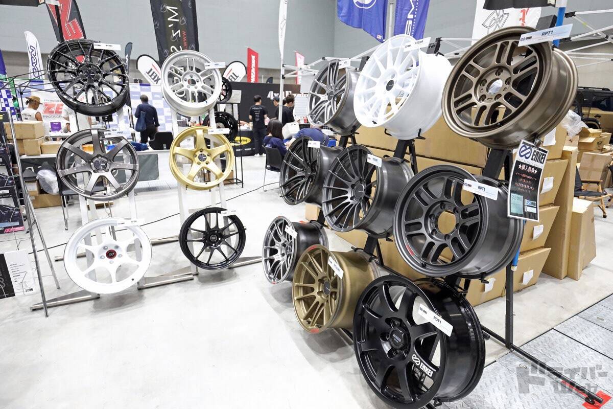 イベントもクルマも「オレが作る！」 恒例のカー用品の展示即売会