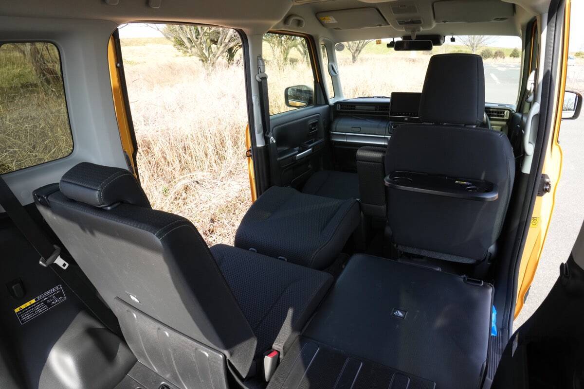 “怪獣”的要素満載な8本足をド撮！ 「三好秀昌のニッポン探訪・取材ウラ話　第26回〜ヤシガニ」