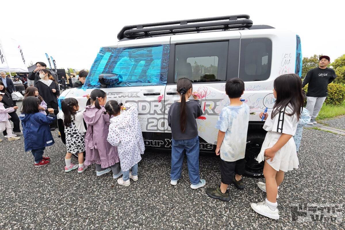 四駆系カスタムパーツブランド「オートフラッグス」が贈る 西日本最大級のデリカの祭典