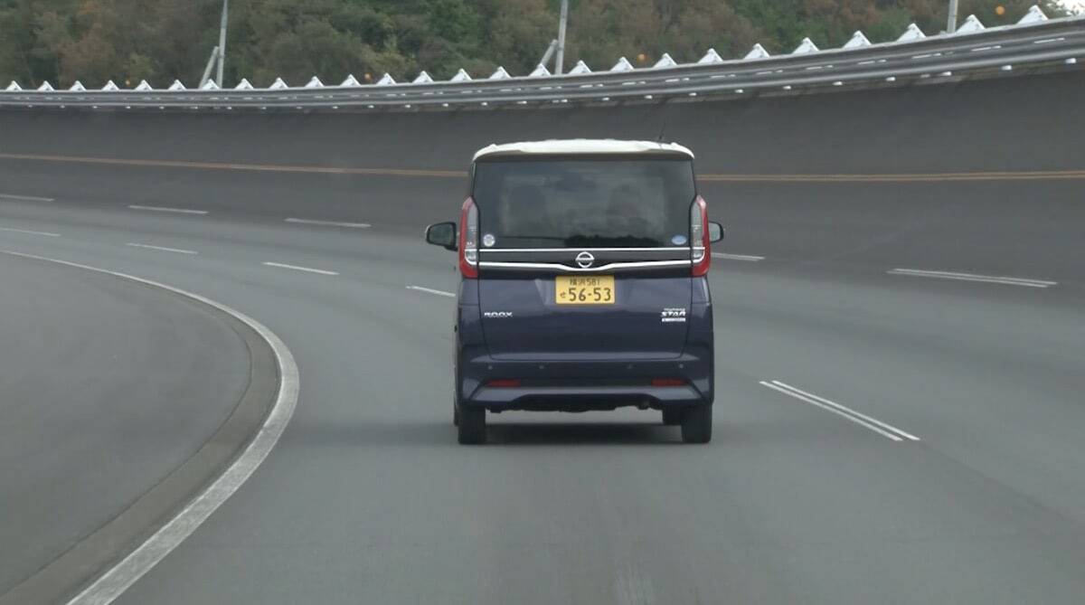 シリーズ・軽自動車ってホントに安全？　クルマ初心者と藤トモが体感…イマドキ軽の安全装備事情②［最新の運転支援機能編］