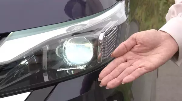 「シリーズ・軽自動車ってホントに安全？　クルマ初心者と藤トモが体感…イマドキ軽の最新安全装備①［衝突事故を未然に防ぐ機能編］」の画像