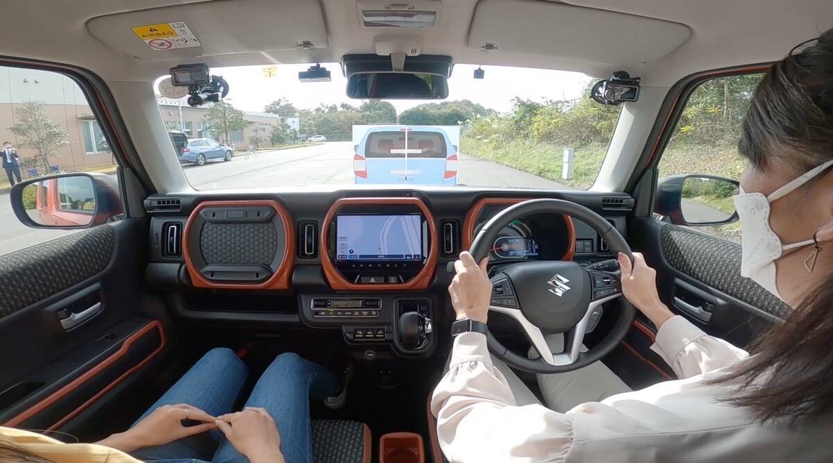 シリーズ・軽自動車ってホントに安全？　クルマ初心者と藤トモが体感…イマドキ軽の最新安全装備①［衝突事故を未然に防ぐ機能編］