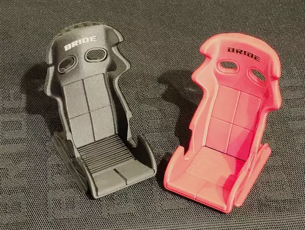 「激熱の「ブリッド」ブース！最新シートはスピーカー内蔵!?　豪華ゲストのトークショーも｜東京オートサロン2026｜」の画像