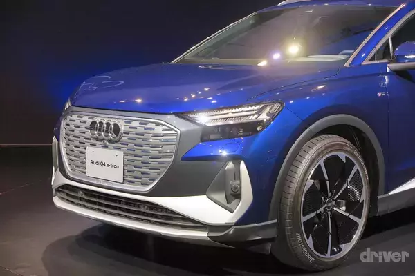【早くも第3のBEV】アウディの新型BEV、Q4 eトロン登場！ インフラ整備も積極的な今後の戦略とは？