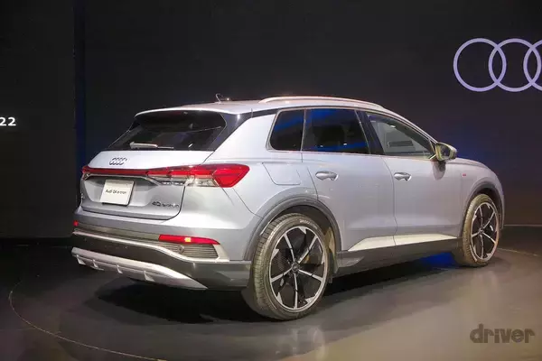 「【早くも第3のBEV】アウディの新型BEV、Q4 eトロン登場！ インフラ整備も積極的な今後の戦略とは？」の画像