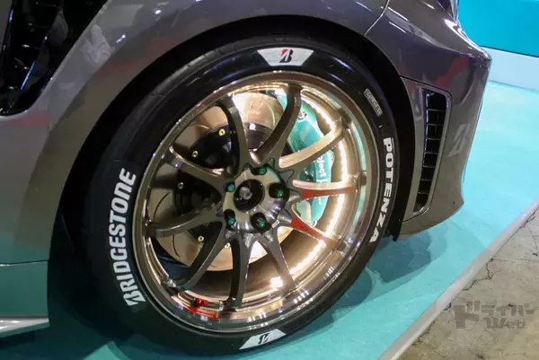 「【東京オートサロン2026で発見！】“厳選”最新カスタムパーツをクローズアップ｜ALPINE STYLE／autoflags／AUTOWAY／プロジェクトμ｜」の画像