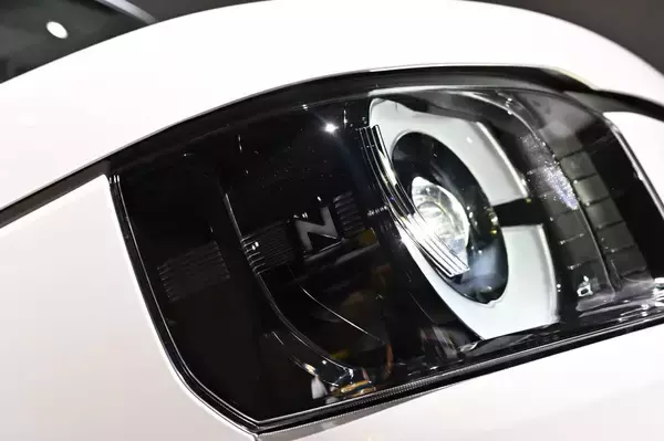 目は口ほどにモノを言う…新型N-BOXのヘッドライトへのこだわり