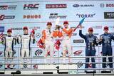 「【スーパーGT】王者No.36 au TOM’S GR Supra（坪井翔／山下健太）がGT500クラス4連覇に向けて1勝目獲得。GT300はNo.777 D’station Vantage GT3（藤井誠暢／チャーリー・ファグ）がポールtoウィン」の画像10