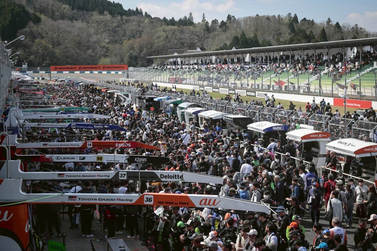 【スーパーGT】王者No.36 au TOM’S GR Supra（坪井翔／山下健太）がGT500クラス4連覇に向けて1勝目獲得。GT300はNo.777 D’station Vantage GT3（藤井誠暢／チャーリー・ファグ）がポールtoウィン