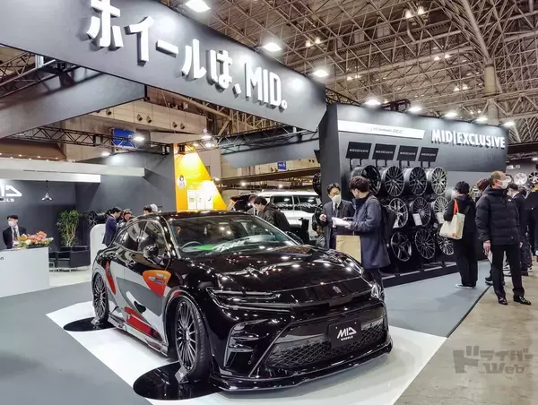 「【東京オートサロン2026で発見！】“厳選”最新カスタムパーツをクローズアップ｜DIXCEL／阿部商会／MID WHEELS／星光産業｜」の画像