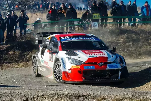 「GRヤリス ラリー1に、F1みたいなハイレーキコンセプト？ 異常なまでに持ち上がったリヤフロアの理由とは？【WRC 2022】」の画像